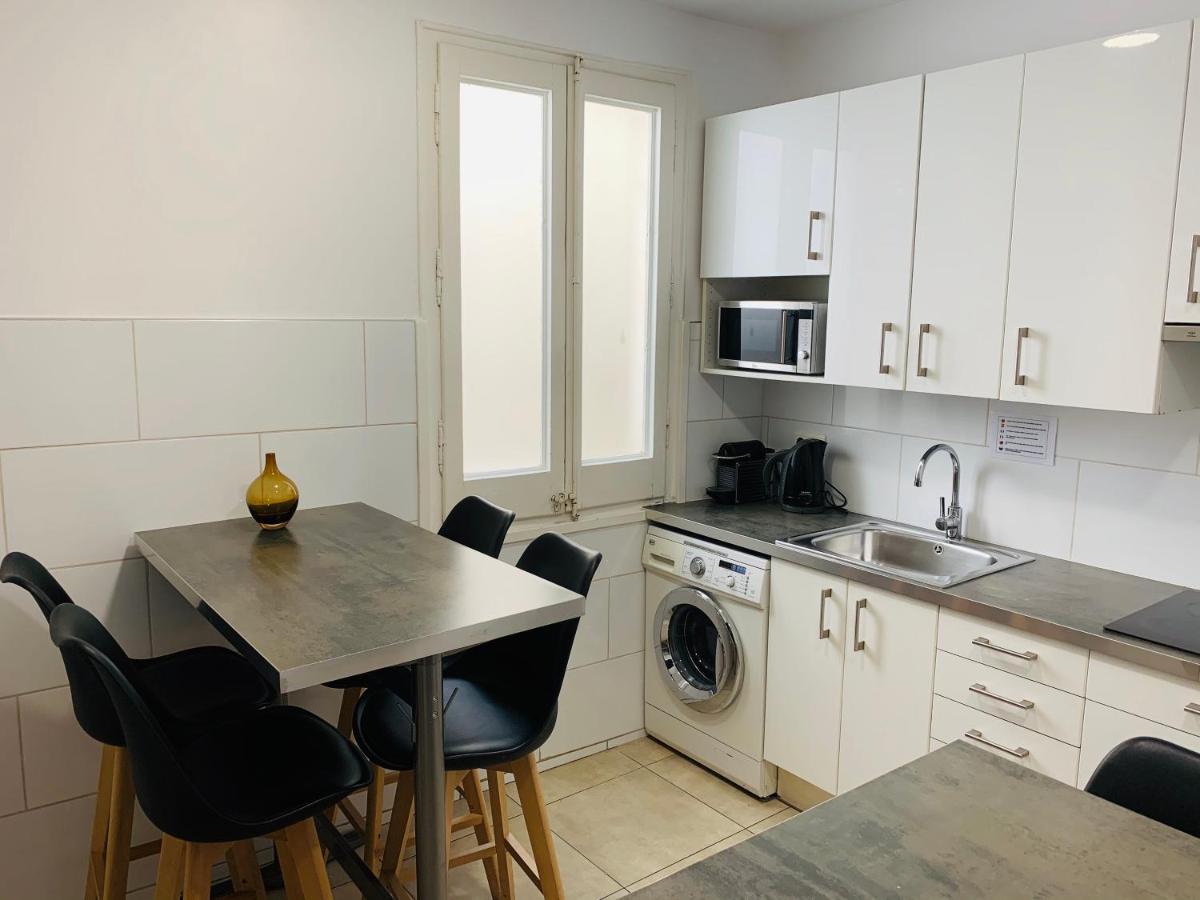 Super Balmes Guest House Barcelona Ngoại thất bức ảnh